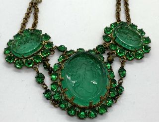 Gorgeous Vintage 1930’s Intaglio Green Glass Festoon Prong Set Necklace