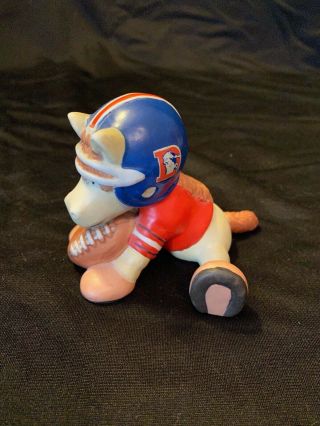 Vintage Denver Broncos Football Nfl Huddles The Horse Papel Ceramic Figurine
