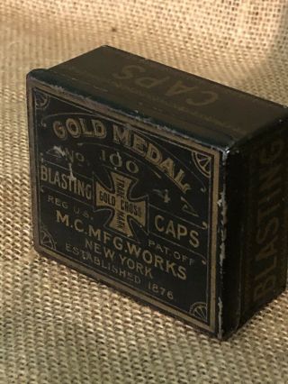 Vintage Gold Medal 100 Blasting Caps Tin No.  4 Gold Cross M.  C Mfg.