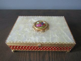 Vintage Hollywood Regency Gold Filigree Courting Couple Cameo Trinket Box