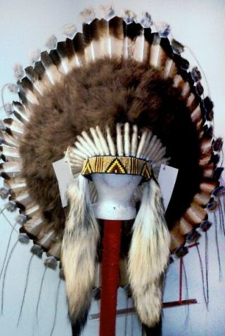 Native American Antiqued Desert Plains War Bonnet Feather Headdress With Bustle