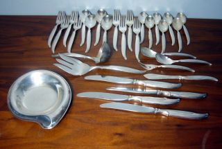 30 Pc 1847 Rogers Bros Int Silver Plate Flair Service For 4 Plus Serving Extra