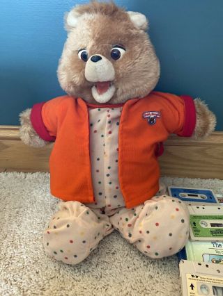 Vintage Teddy Ruxpin 1985 With 9 Books & Tapes.  Mouth,  Eyes And Voice Work 3
