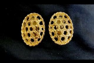 Christian Dior Vintage Rich Gold Tone Woven Cannage Large 80s Clip On Earrings