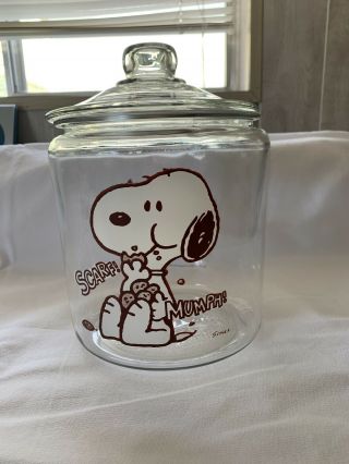 Vintage Peanuts Gang Snoopy Glass Cookie Jar Anchor Hocking 1 Gallon W/ Lid