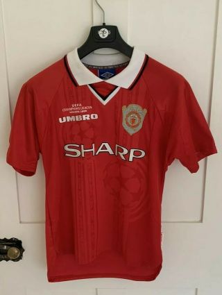 Vintage 1999 Manchester United Champions League Top.  Message With Enquires