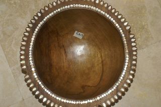 Trobriand Art Hand Carved South Pacific Sago Mother Pearl Ceremonial Platter Pot
