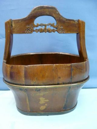 Primitive Wooden Well Bucket With Carved Handle Antique Vintage 18 " X 14 "