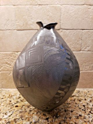 Mata Ortiz Blackware Pottery By Efrain Lucero