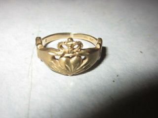 Vintage Womans 10K Gold Claddagh Ring Size 6 2