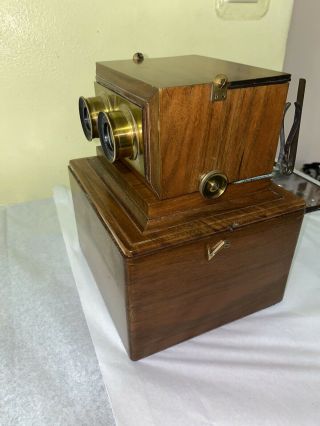 Smith,  Beck & Beck Achromatic Stereoscope with walnut storing box,  1859 3