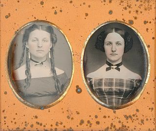 Young Ladies Identified Unusual Double 1/6 Plate Daguerreotype F686