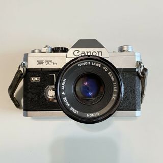 Vintage Canon Ftb Ql 35mm Camera W/ Canon 50mm F1.  8