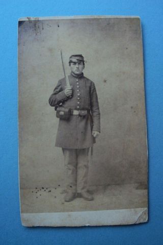 Civil War - Cdv - Rare - York Regiment (american Indian)