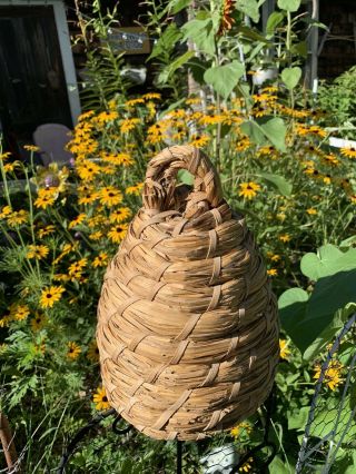 Vintage Handmade Straw Bee Skep Honey Comb Woven Basket 10” Fall Decor 3