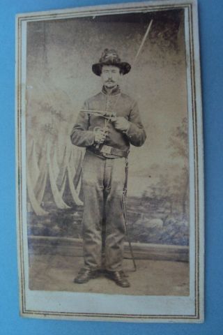 Civil War - Cdv - U.  S.  Calvary - (double Armed) - Colt Pistol And Saber