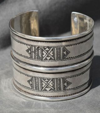 Vintage Bracelet Manchette En Argent Ethnique Afrique Du Nord Maghreb ?