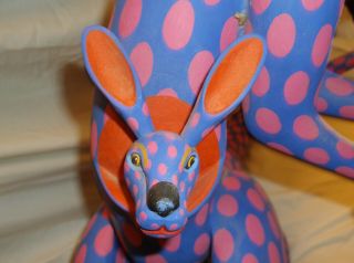 VINTAGE LARGE OAXACAN WOOD CARVING KANGAROO AND JOEY BY 1st WAVE CARVER L.  PABLO 3