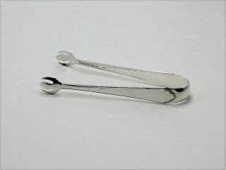 Lunt William And Mary Sterling Silver Sugar Tongs - 4 1/2 " - With Monogram