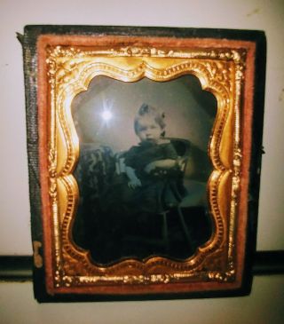 Antique Daguerreotype Photo In Leather Case
