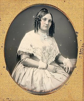 Pretty Young Lady With Curled Ringlets Whitehurst 1/6 Plate Daguerreotype F654