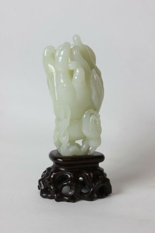 Chinese carved white jade Buddha ' s Hand citron,  China 2