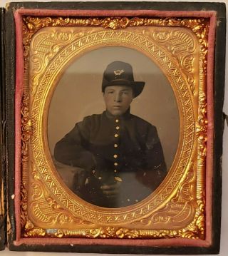 Civil War Sixth Plate Tintype Of Infantryman In Flag Embossed Case