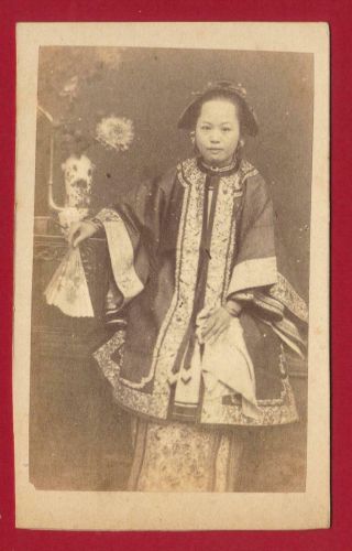 Chinese Woman Studio Pose Traditional Ca.  1880 Albumen Photo Hong Kong