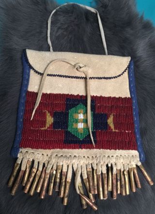 Vintage Native American Beaded Strike A Lite Bag Pouch Glass Beads Metal Cones