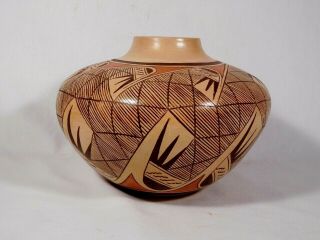 Gorgeous Large Hopi Indian " Migration Design " Pottery By Tonita Nampeyo