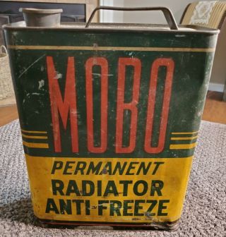 Vintage 1 Gallon Mobo Anti - Freeze Can And Vacu - Matic Box