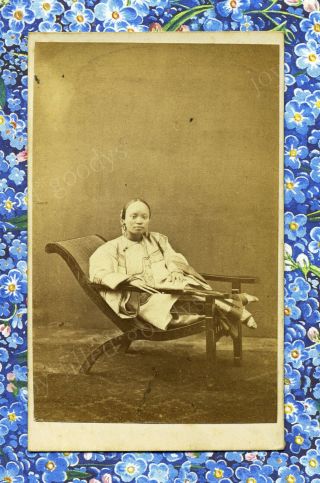 1860s Lady With Lotus Feet Chinese Fingernail Guards Cdv King Tai Shanghai China