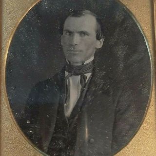 Sixth Plate Daguerreotype Of Older Man In Bow Tie Oval Mat