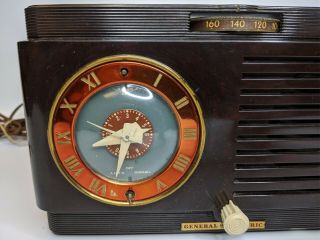 Brown Bakelite General Electric Radio Alarm Clock Model 66 Art Deco Red GE Vtg 2
