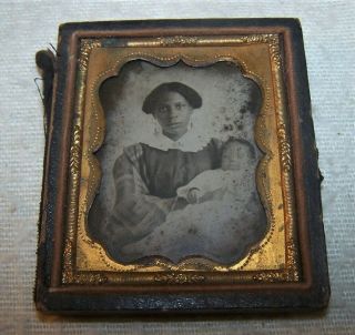 Fine 19th C.  Ambrotype Photo Of An African American Woman With Baby - Estate