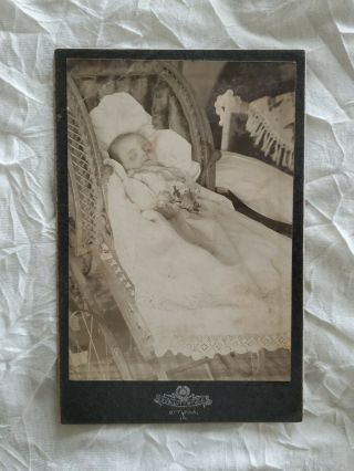 Antique Post Mortem Baby Cabinet Card Photo Dead Death Photograph Old Victorian 2