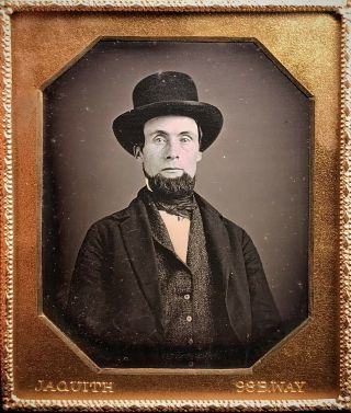 1/6 Plate Daguerreotype - Handsome Freckle Faced Man In Hat By Jaquith Nyc 1849
