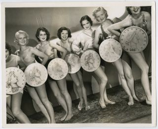 Risqué Pre - Code Chorus Girls Gold Diggers Of 1933 Art Deco Photograph