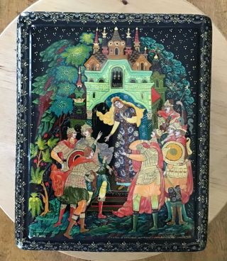 Large Russian Lacquer Box Hand Painted Fairy Tale Title Signed On Box
