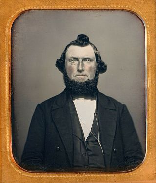 Weathered Light Eyed Man With Thick Beard Rugged 1/6 Plate Daguerreotype F532