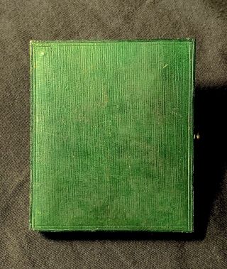 Rare Early Circa 1840 Domed Green Daguerreotype Case With Mat Robert Cornelius