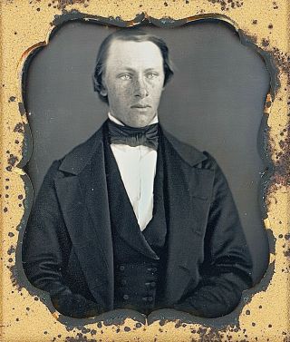 Handsome Light Eyed Man With Freckles Looking Away 1/6 Plate Daguerreotype F505