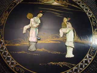 CHINESE ROUND PLAQUES 4 MOTHER OF PEARL LACQUERED 3