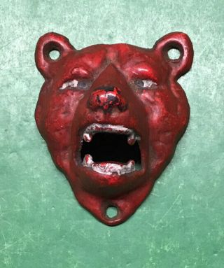 Vintage 1950’s Bear Head Cast Iron Figural Wall Mount Bottle Opener F - 426 N/r