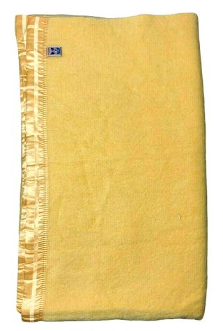 Vintage Kenwood Wool Products Yellow Blanket Satin Trim W/ Tag 89” X 72 "