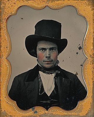 Rugged Man Wearing Top Hat Tinted Face 1/9 Plate Clear Glass Ambrotype A274