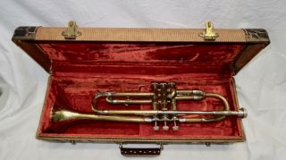 Vintage 90 Trumpet Made By Getzen Elkhorn Wis.  6308 W/ Hard Case
