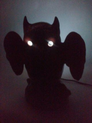 VINTAGE MID - CENTURY LARGE KRON GREAT HORNED OWL TV LIGHT AND SPOOKY 2