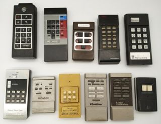 11 Vintage Remote Controls: Ge,  Magnavox,  Sylvania,  Teknika,  Sears,  Quasar,
