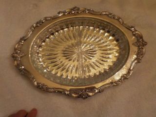 Towle E.  P.  Silver Plate Oval Serving Tray With 2 Divided Sections Glass Insert